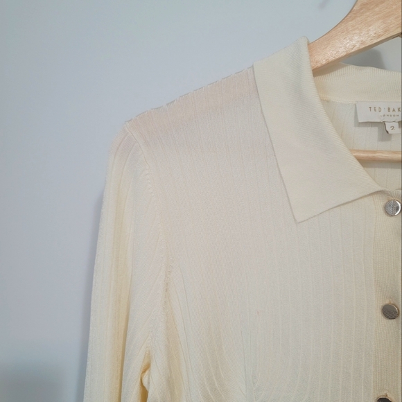 Ted Baker Green and Tan Women Shorts Bermudas - Picture 5 of 9